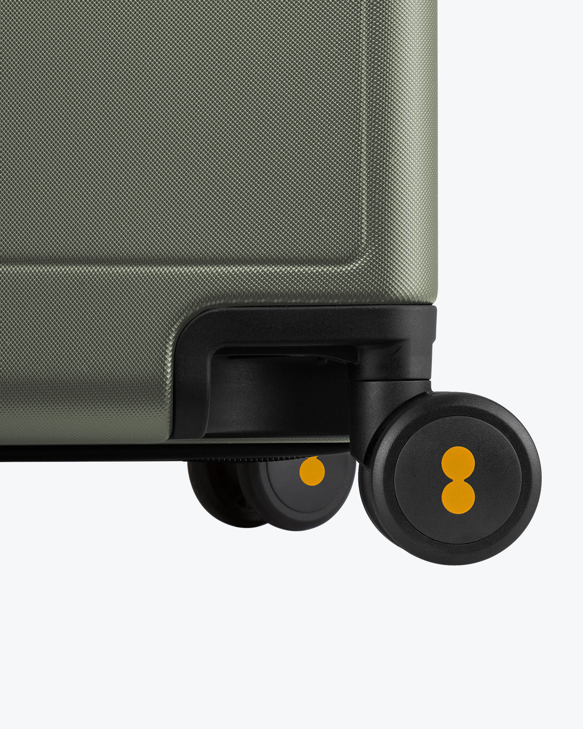 spinner wheels for level8 Voyageur luggage